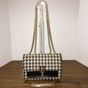 NWOT Houndstooth Shoulder Bag